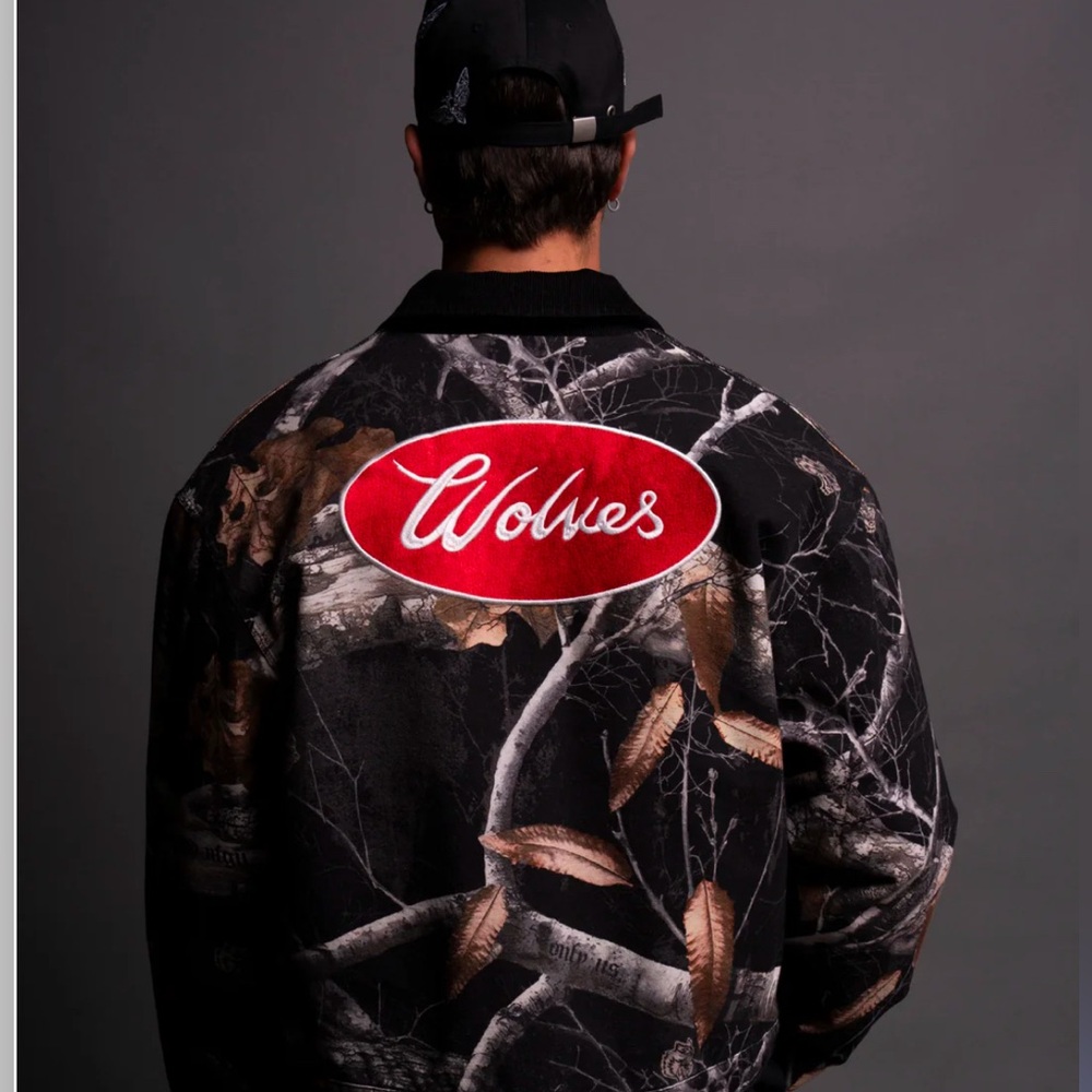 Darc Sport men’s Camo Jacket size Small
NWT